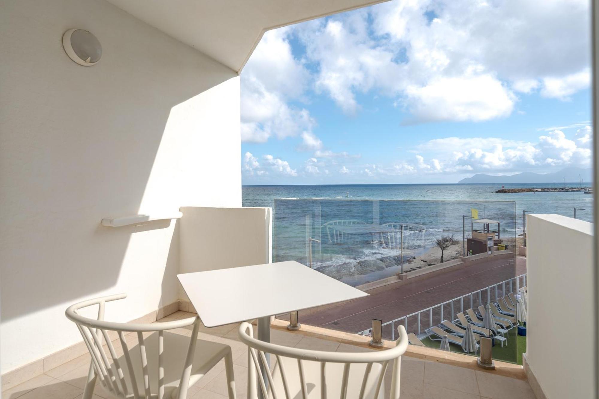 Appartamento con Vista Mare (3 Adulti + 1 Bambino)
